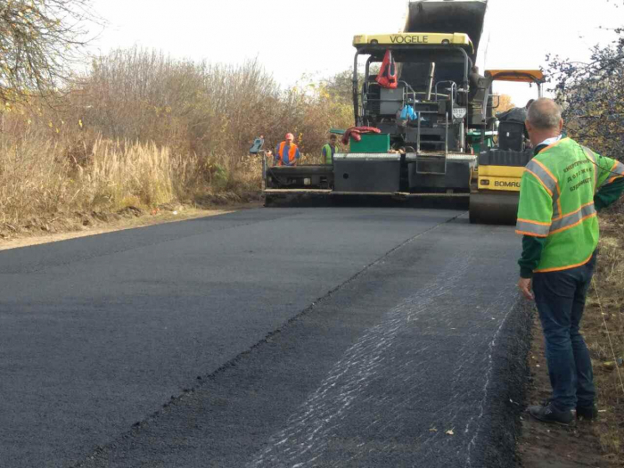 Ремонт дороги «Підгорб – Дубрівка»: суцільним асфальтом встелять понад 600 метрів дорожнього покриття