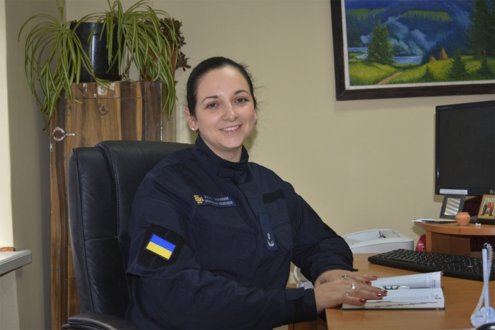 Жіноче обличчя рятувальників Закарпаття: Історія Вікторії Дудник - інспекторки відділу запобігання надзвичайним ситуаціям