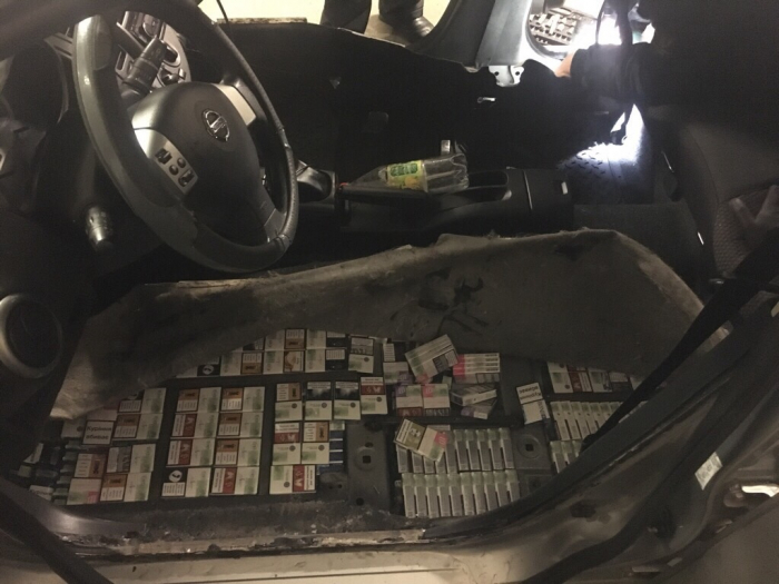 Закарпатські митники конфіскували в українця "євробляху" «NISSAN NOTE» (ФОТО)