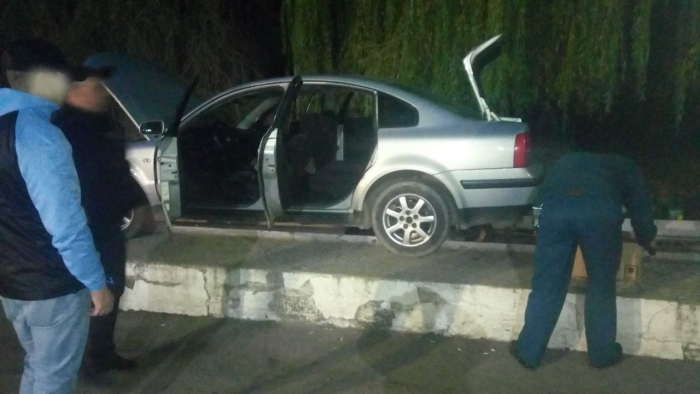 Тютюновий бізнес "не пішов" молодому закарпатцю на кордоні (ФОТО)