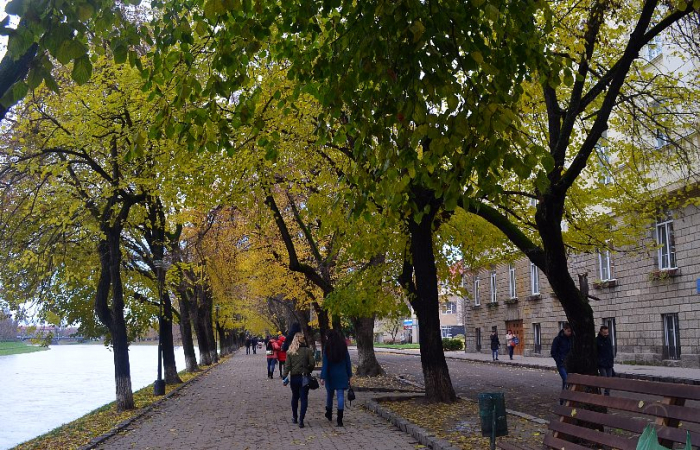 Погляд на ремонт ужгородської набережної під іншим ракурсом