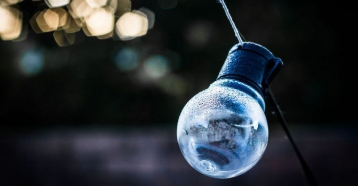 Планові роботи електриків в Ужгороді: цього тижня можливі відключення електроенергії