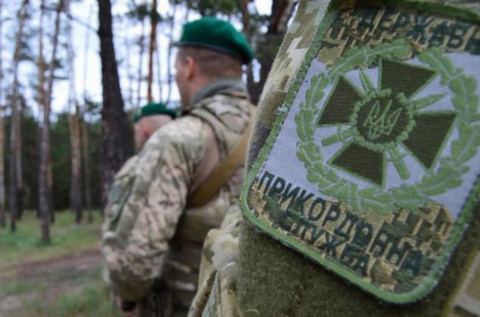 Після резонансу з контрабандистами на Закарпатті, прикордонникам дозволили застосовувати зброю