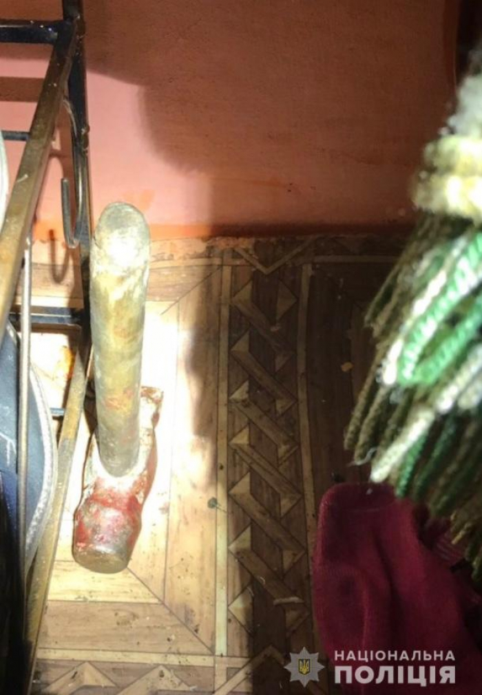 Молотком – по голові: на Ужгородщині чоловік-ревнивець ледь не вбив власну дружину