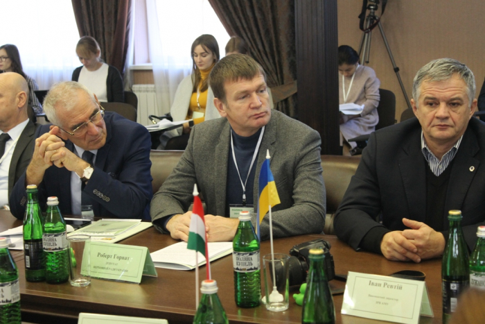 На Закарпатті проблему поводження з відходами вирішуватимуть на законодавчому рівні