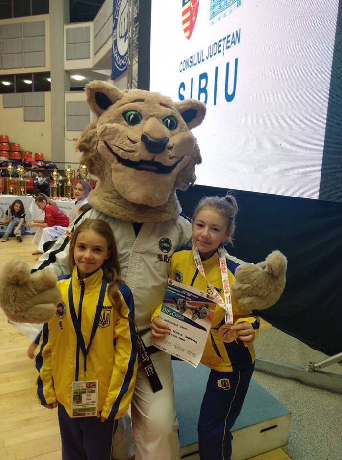 Ужгородки – медалістки міжнародного турніру з таеквон-до