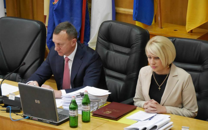 Ужгородські депутати проголосували за Програми підтримки пожежників та поліцеських