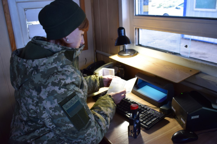 Свято зустріне не вдома: українця з підробленим паспортом затримали на кордоні в Закарпатті