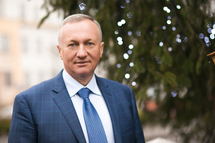 Андрій Андріїв: Вітаю всіх ужгородців та краян з Новим роком!