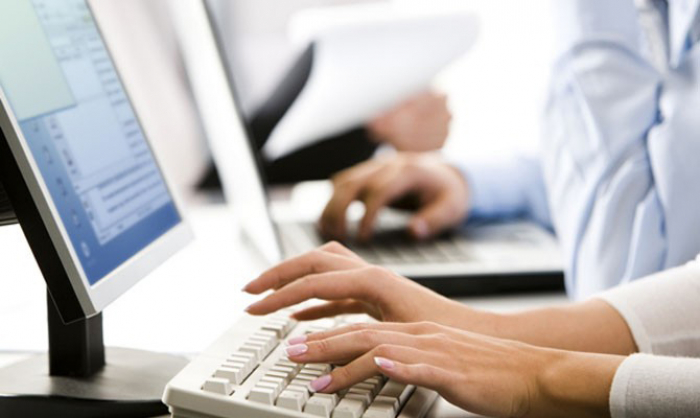 До уваги платників податків: змінено дату останнього в році операційного дня