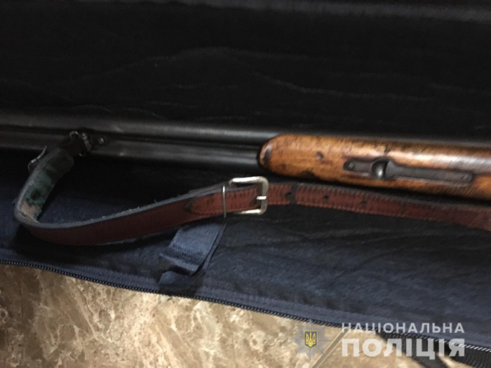 Закарпатець зберігав удома незареєстровану зброю