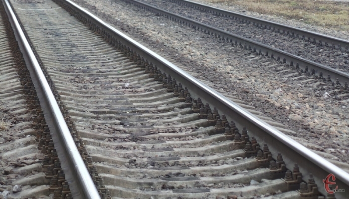 Закарпатець на автівці загинув на чужині при зіткненні з потягом