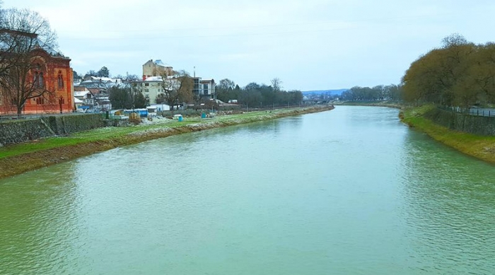 Як жителі Ужгорода взялися за кайла й лопати та пішли підкорювати ...Уж! 
