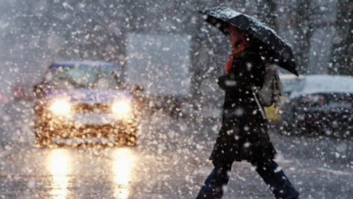 В Ужгороді завтра засніжить і задощить