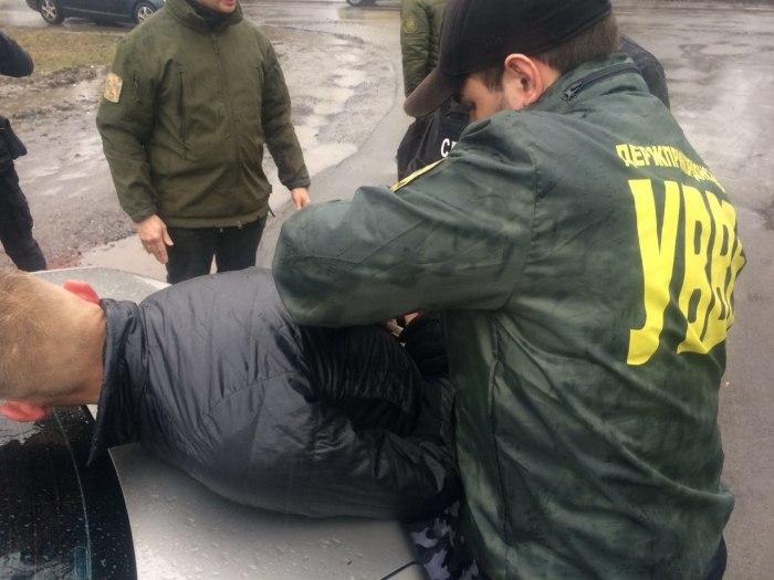 Закарпатський хабарник у "зеленому кашкеті" 60 діб сидітиме під домашнім арештом