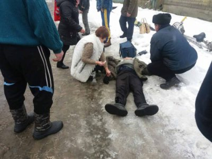 Нагла смерть на засніженій дорозі в Закарпатті...