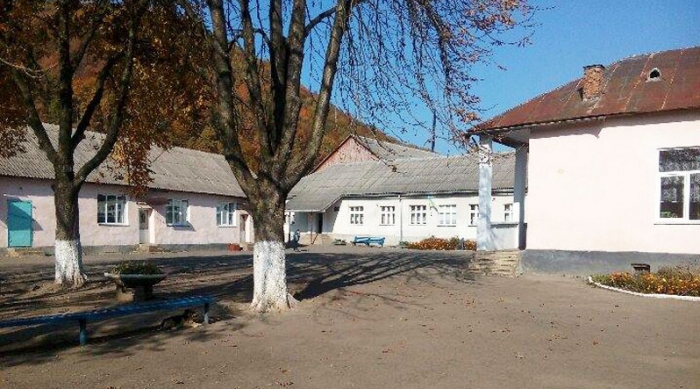 Діти Закарпаття цьогоріч підуть у перший клас з новими підручниками й зі спеціально підготовленими викладачами?