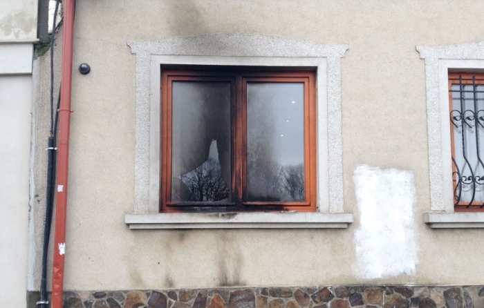 Трійцю ймовірних підпалювачів офісу ТУКЗ в Ужгороді затримали в Польщі