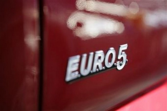 ВP спростила закон про ввезення імпортних автомобілів