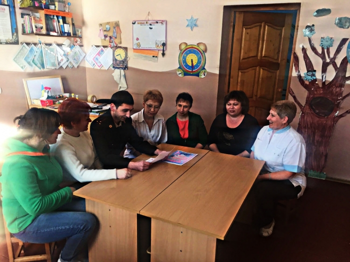 Рятувальники навчали мешканців Свалявщини правилам пожежної безпеки