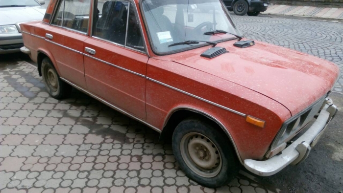 Поліція розшукала водія з Виноградівщини, котрий збив людину і втік