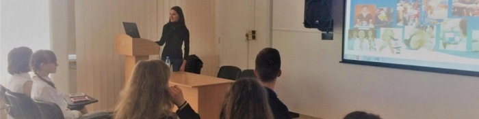 Ужгородські гімназисти отримали поради з вибору майбутньої професії