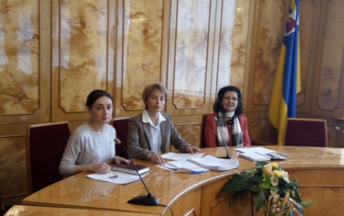 Сьогодні на Закарпатті мешкають 576 усиновлених дітей