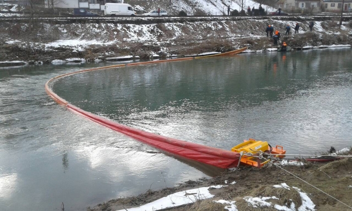Басейнове управління водних ресурсів р.Тиса відпрацьовувало ліквідацію переливу і розмиву дамби