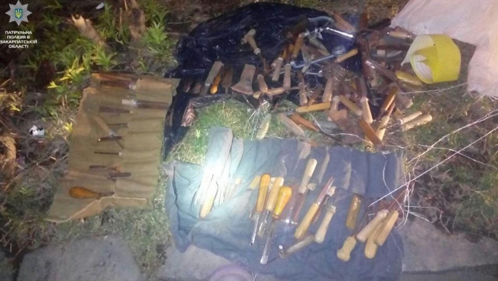 В Ужгороді для чоловіка нічна прогулянка закінчилась у відділку поліції