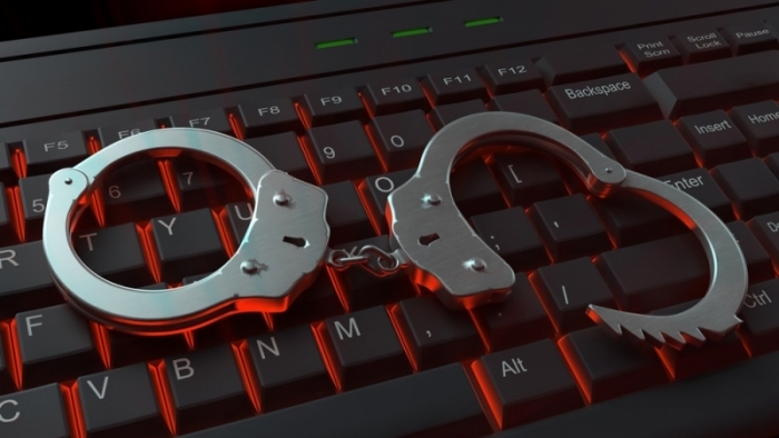 Троє закарпатців через Інтернет виманювали гроші у жителів семи областей України