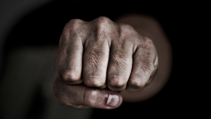 Мешканцю Іршави, котрий побив чоловіка, правоохоронці повідомили про підозру