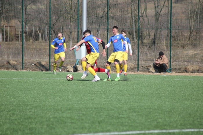 Відбулися перші чвертьфінали крайового кубку з футболу