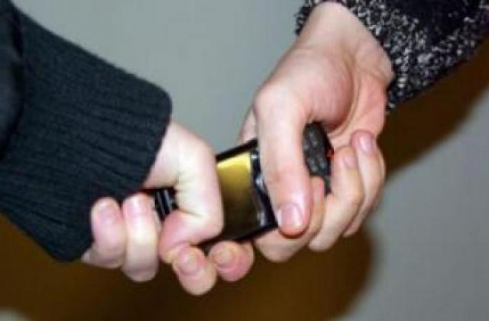 На Закарпатті підліток вчинив розбійний напад на "дорослого пацана"!