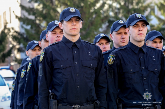 Якщо майбутній поліцейський не вкладеться у нормативи, йому дадуть кілька місяців "перепочити"...