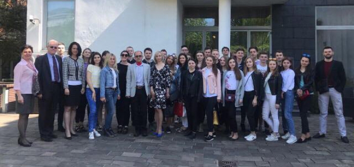 Майбутні дипломати УжНУ пізнавали професійні секрети у Генконсульстві Угорщини в Ужгороді