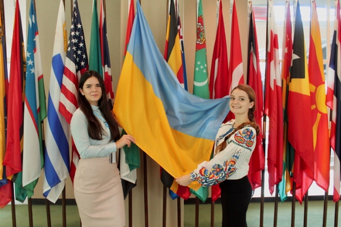 Ужгородським студентам розповіли про програму "Молодіжний делегат України до ООН"