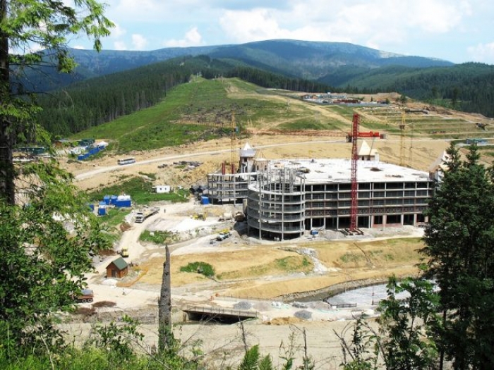 Карпати в небезпеці — через будівництво мега-курорта на Свидовці