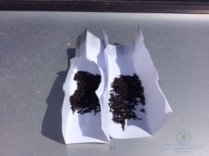 Мукачівська поліція вилучила у львів’янина наркотики і підозрює його у вчиненні замаху на крадіжку