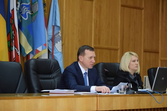 15 малозабезпечених ужгородців, за рішенням сесії міськради, отримають матеріальну допомогу 