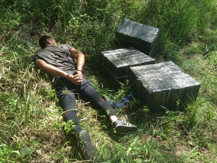 Мукачівські прикордонники припинили дві спроби контрабандного переміщення тютюну