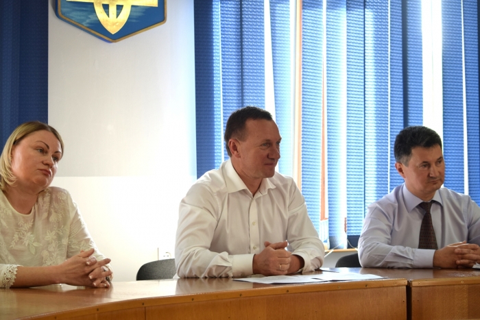 В Ужгороді говорили про оптимальний час розвезення товарів до магазинів у центрі міста