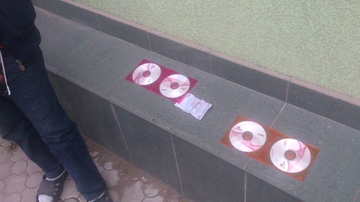 Закарпатець продавав на ринку DVD-диски порнографічного характеру