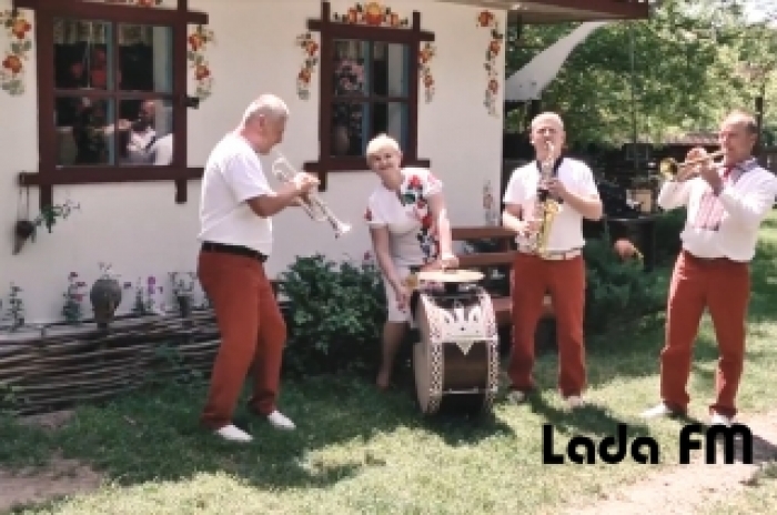 Закарпатські "Хустяни" продемонструють свою майстерність на Поділлі