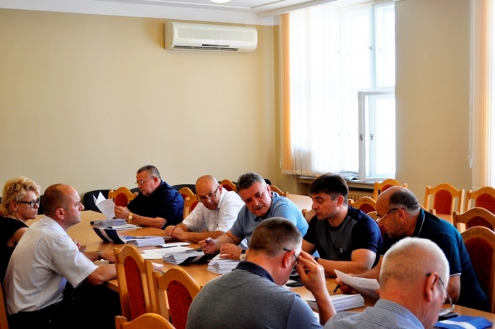 Крайові депутати готуються до одинадцятої сесії Закарпатської облради