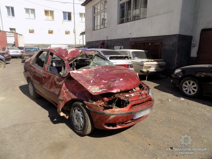 Поліція розслідує обставини ДТП на Хустщині