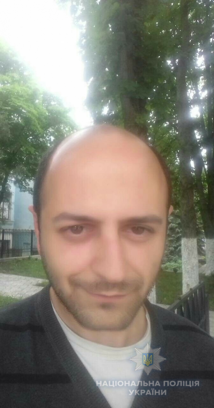 Занепокоєна дружина розшукує зниклого мешканця Ужгорода