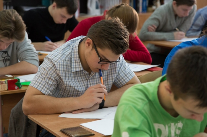 На закарпатських випускників 4 червня чекає ЗНО з біології