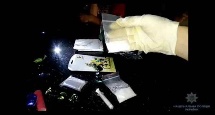 Мешканець Тячівщини приторговував серед односільчан небезпечним наркотиком