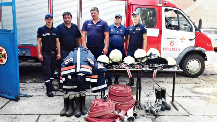 Подарунки від колег-угорців отримали рятувальники Виноградова