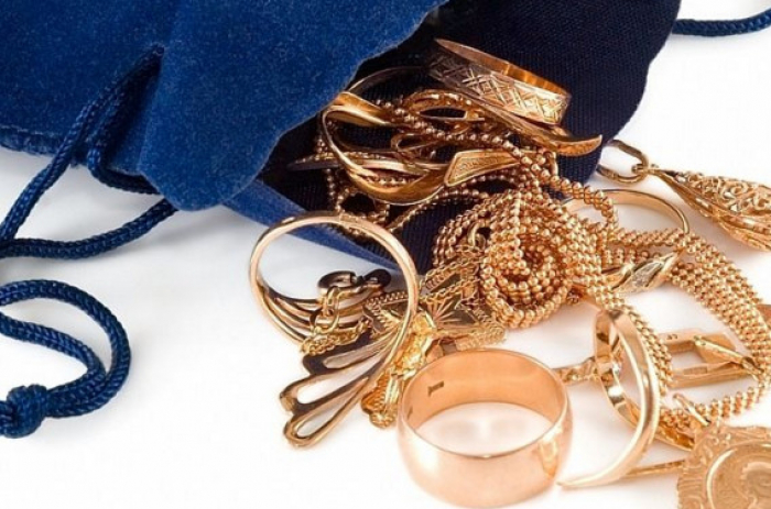 Безробітна ужгородка "наслідила" золотом у Мукачеві